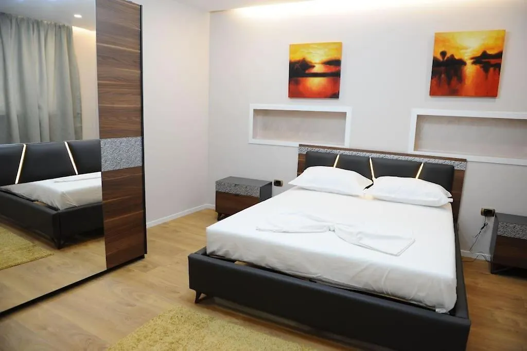 Grandpa House App.1 Apartment Tirana