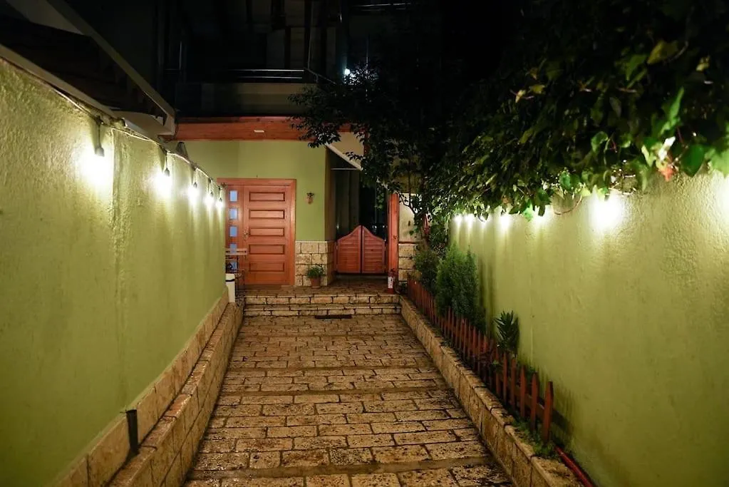 Grandpa House App.1 Apartment Tirana Albania