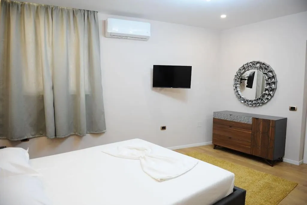 Grandpa House App.1 Apartment Tirana