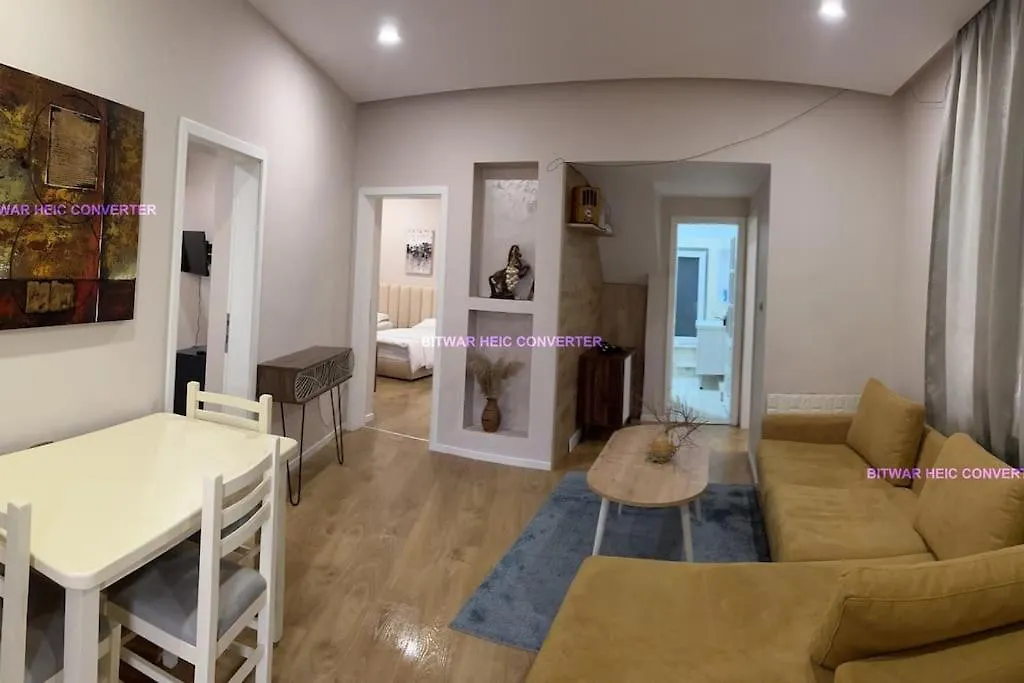 Grandpa House App.1 Apartment Tirana 0*,
